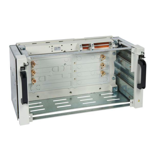 Base VX³IS333 pour répartition verticale en armoire XL³4000 des DPX³630 3P avec différentiel - Page 167