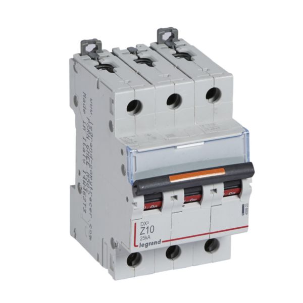 Disjoncteur DX³ 25kA arrivée haute et départ bas à vis 3P 400V~ - 10A - courbe Z - 3 modules - Page 20