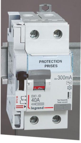 Interrupteur différentiel DX³-ID arrivée haute et départ bas à vis - 2P 230V~ 40A typeAC 300mA - 2 modules