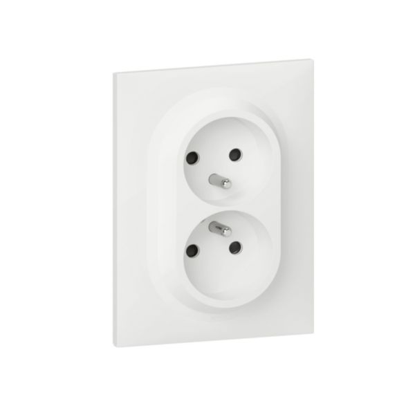 Double prise de courant compacte monobloc easyréno 2P+T dooxie one 16A livrée avec plaque carrée blanche et griffes