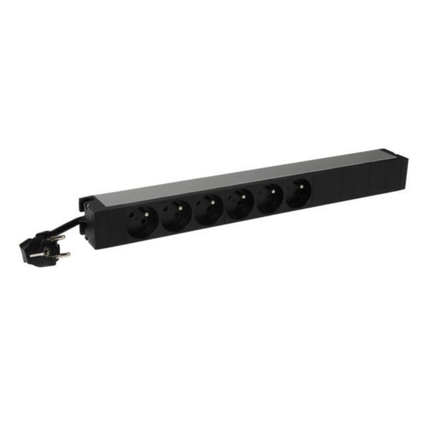 PDU standard 19pouces 1U LCS³ avec 6 prises 2P+T et cordon d'alimentation 3m avec fiche 2P+T 16A