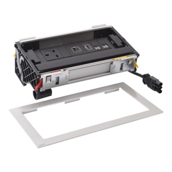 Incara Flip'Up équipé de 1 prise BS 1 prise chargeur USB A+C 15W 1 prise HDMI 2 prises RJ45 CAT6 UTP, cordon de 0,5m Wieland - métal - Page 6