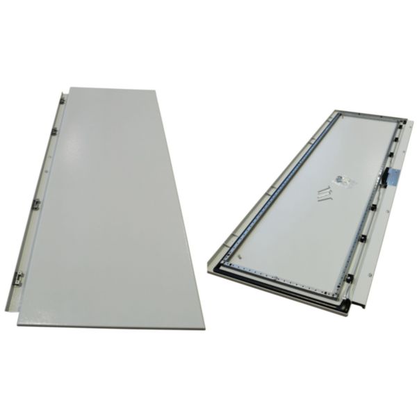Porte 1600x500mm avec tringlerie et poignée intérieure pour maintenance d'armoire industrielle Altis