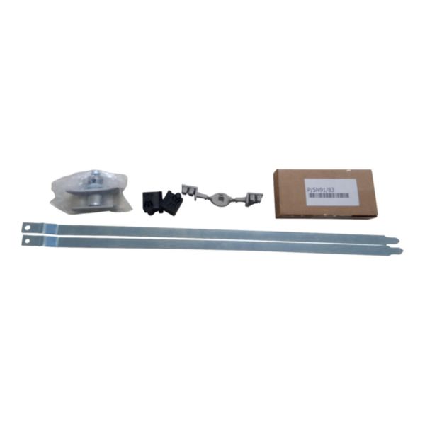 Kit de finition pour gaines à câbles externes coffrets et armoires métal XL³400 avec angle, toit, base et accessoires