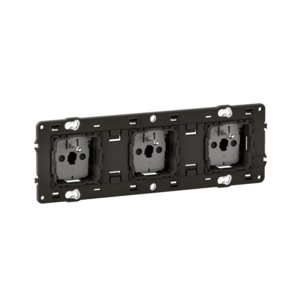 Prise triple 3x2P+T 16A 250V Céliane précâblée