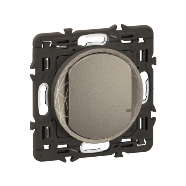 Interrupteur filaire connecté Céliane with Netatmo sans Neutre, option variation, avec support et enjoliveur Titanium