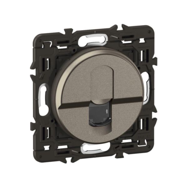 Prise RJ45 blindée multimédia catégorie6 STP télévision, téléphone, informatique Céliane- Titanium avec support à équiper d'une plaque