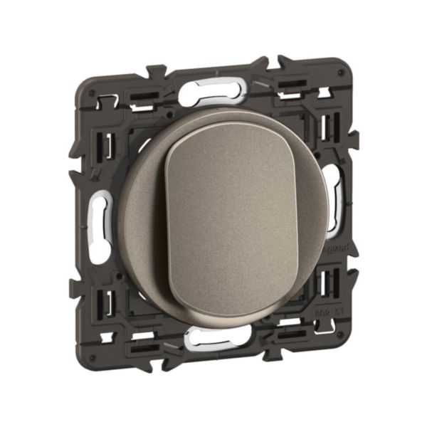 Interrupteur ou va-et-vient lumineux10A (voyant fourni) Céliane - Titanium avec support, à équiper d'une plaque