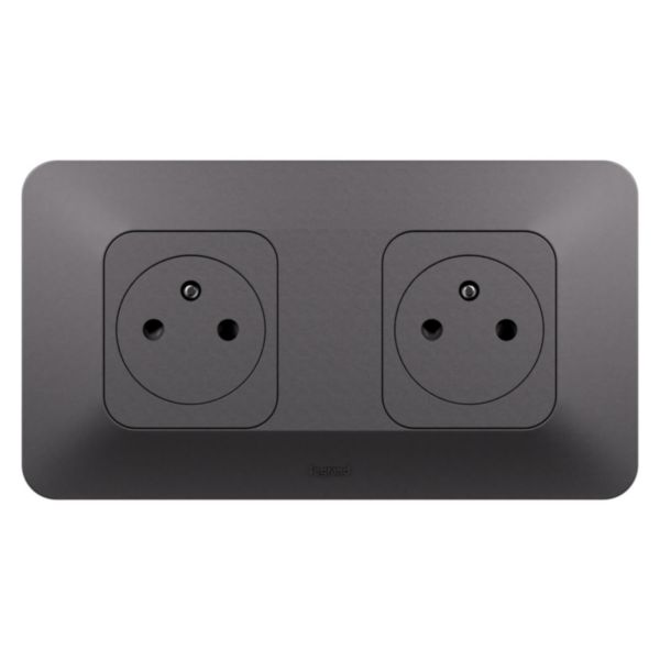 Double prise de courant avec terre Surface hori. Neptune 16A Bornes automatiques- Finition Noire