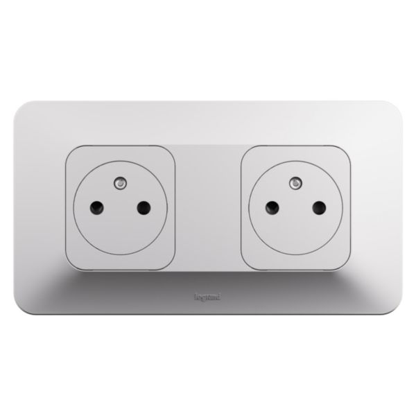 Double prise de courant avec terre Surface hori. Neptune 16A Bornes automatiques- Finition blanche
