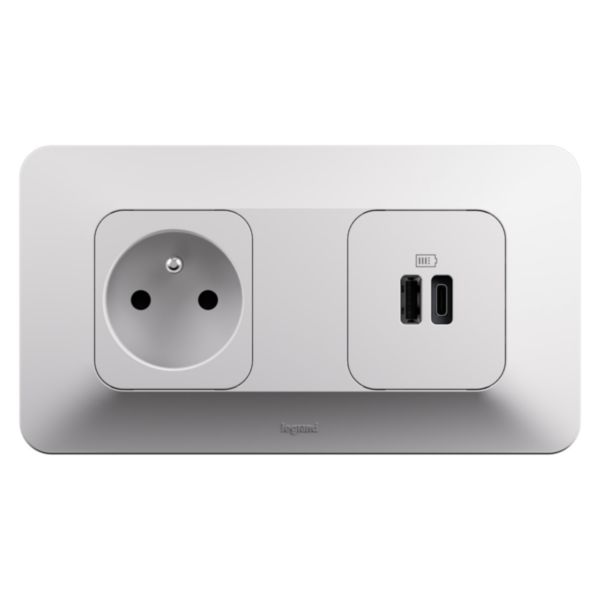 Prise de courant 2P+T + double prise USB Type A+C 15W Bornes automatiques- Finition blanche