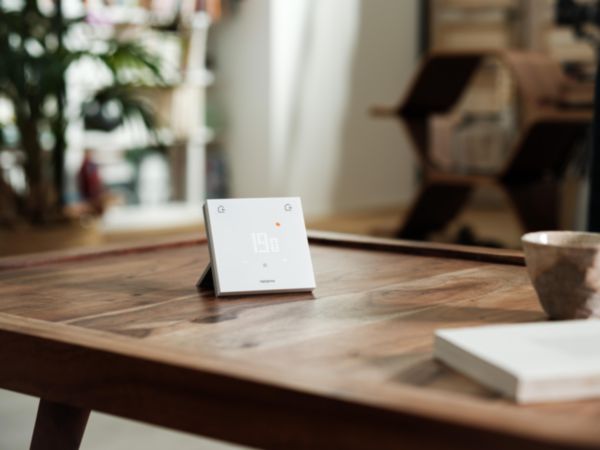 Thermostat d'ambiance sans fils connecté programmable ORGINAL NETATMO avec App Home + Control - compatible MATTER
