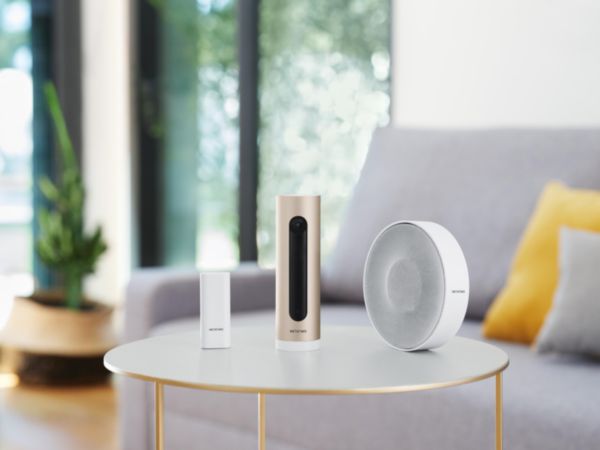 Système d’Alarme Vidéo Intelligent connecté Netatmo - kit avec 1 caméra intérieure + 1 sirène + 3 détecteurs d'ouverture