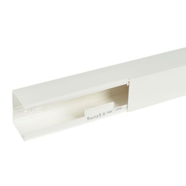 Goulotte de distribution Viadis 1 compartiment 90x80mm et longueur 2m livrée avec couvercle et film de protection blanc Artic