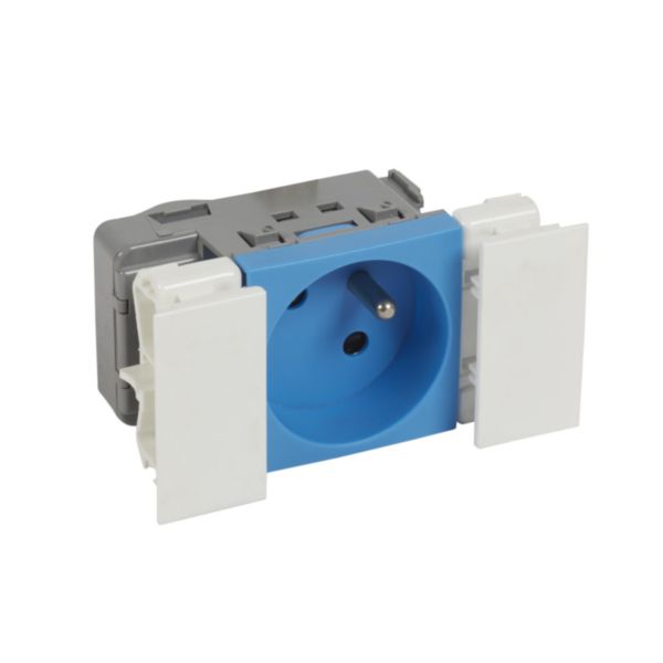 Prise 2P+T Logix-2 modules-16A-250V-Inclinée 45°-Alimentation bloc multiprise-Bornes auto-Equipée Normaclips - Bleu RAL5012