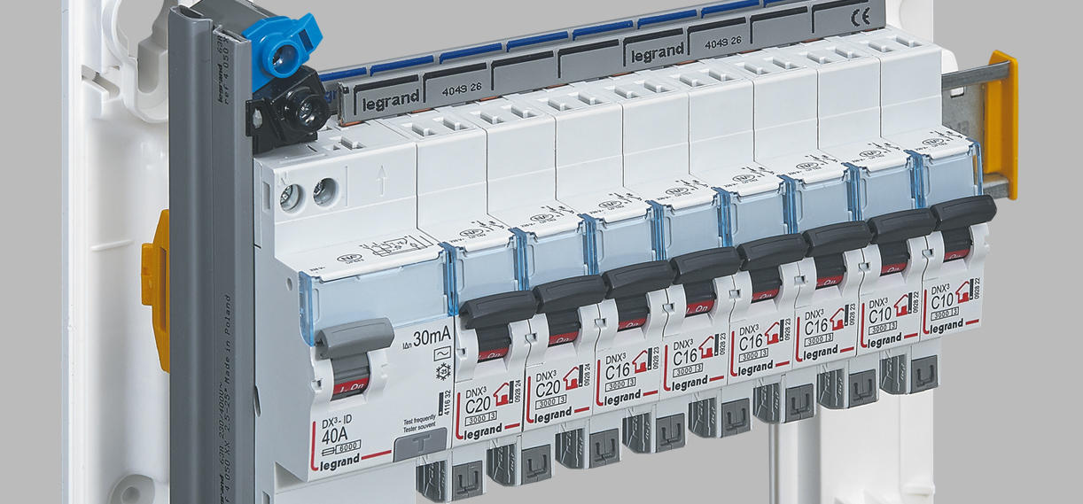 rangee inter differentiel disjoncteurs 1222x569