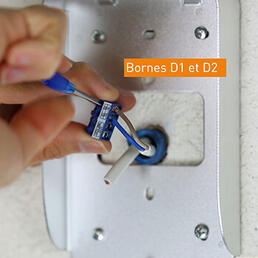 01 vis bornier platine mur 350x350