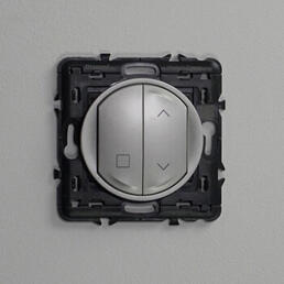 04 fix mur volet roulant self e02 350x350