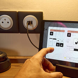 hotel aidan lorient double chargeur usb celiane 350x350