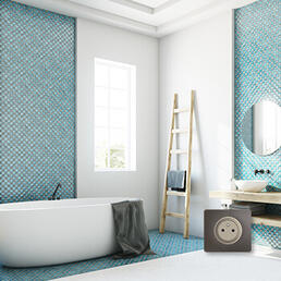 prise celiane gris cendre salle bain 350x350