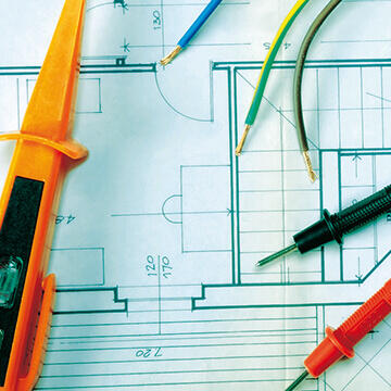 Formations Habilitations électriques Formation initiale BT : habilitation électrique Basse Tension