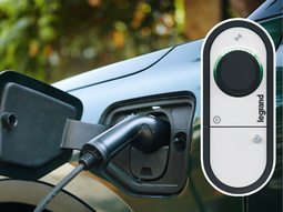 Green'up Control Light : la solution de recharge pour véhicules électriques en résidentiel collectif opéré et tertiaire