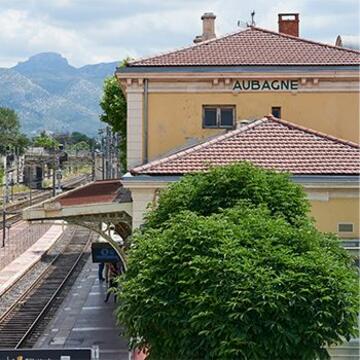 gare aubagne 350x350