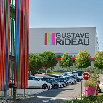 Usine ultra connectée pour le groupe Gustave Rideau grâce à la VDI LCS3 Legrand