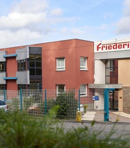 L’usine Friederich monte en puissance avec Legrand