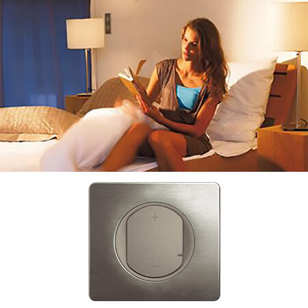 femme chambre livre inter variateur 450x225