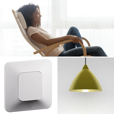 femme sourir rocking chair luminaire vert inter neptune 960x960