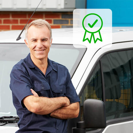 homme voiture picto certification 700x700 0