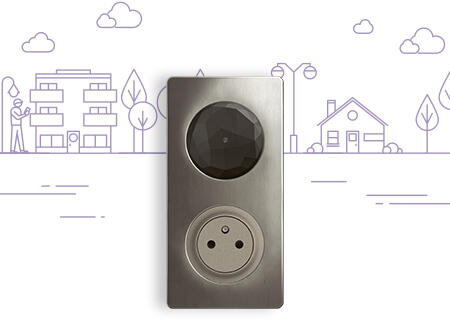 prise connectee cwn acier satine 450x320