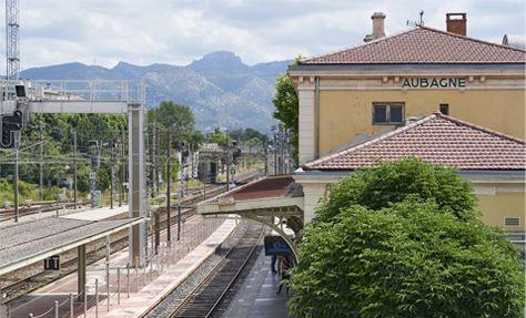 La gare d’Aubagne intelligente et connectée grâce à Legrand