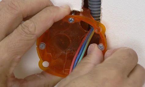 Installer une boîte d’encastrement