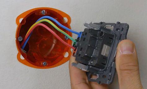 Installer une prise de courant