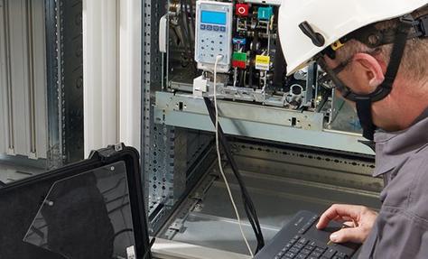 Formation Legrand : Sur mesure : La maintenance des DMX³ Afnor Niveau 2 et l’entretien des DPX³ - 250 