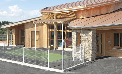 Solution ECO - Legrand équipe la crèche de Planfoy