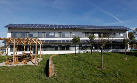 Performance énergétique – Gamba acoustique a choisi Legrand
