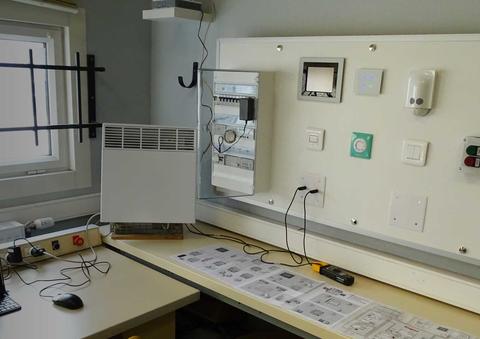 Gestion d’une salle de réunion en KNX Legrand au lycée Dinah Derycke à Villleneuve d'Ascq - Page 2