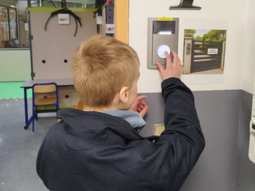 Sécurité : système alarme incendie et BAES