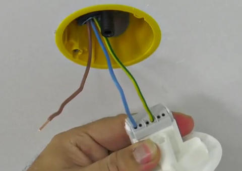 Installer une boîte DCL pour luminaire - Page 3