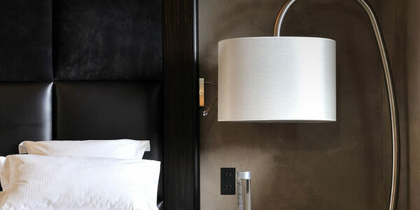 art epure doubles inters noir lit hotel 960x1125