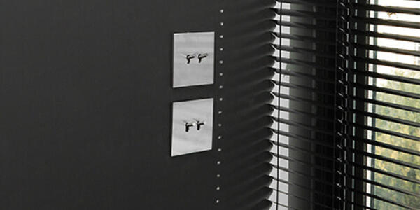 villa lyonnaise interieur noir art epure 474x287