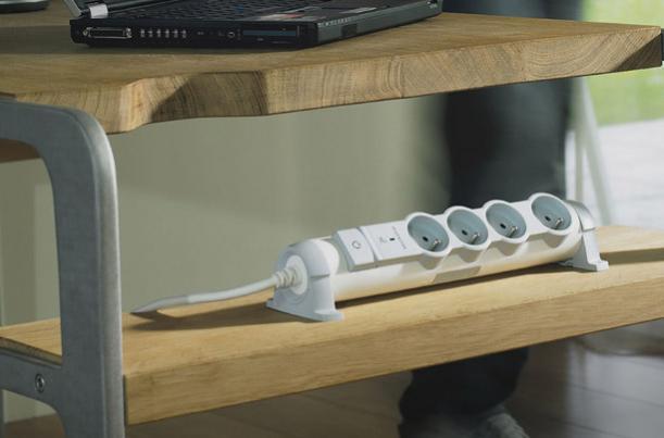 Rallonges, multiprises, enrouleurs et accessoires