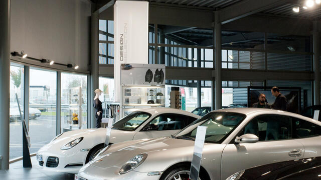 À la concession Porsche de Cesson-Sévigné, esthétique et performance sont de mise