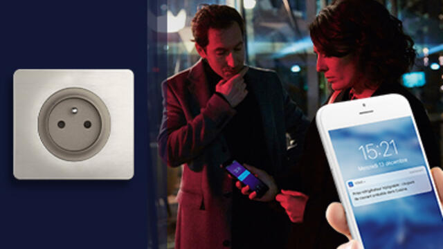 Céliane™ with Netatmo
Comment verrouiller une prise et gérer les notifications de l'App Home + Control ?