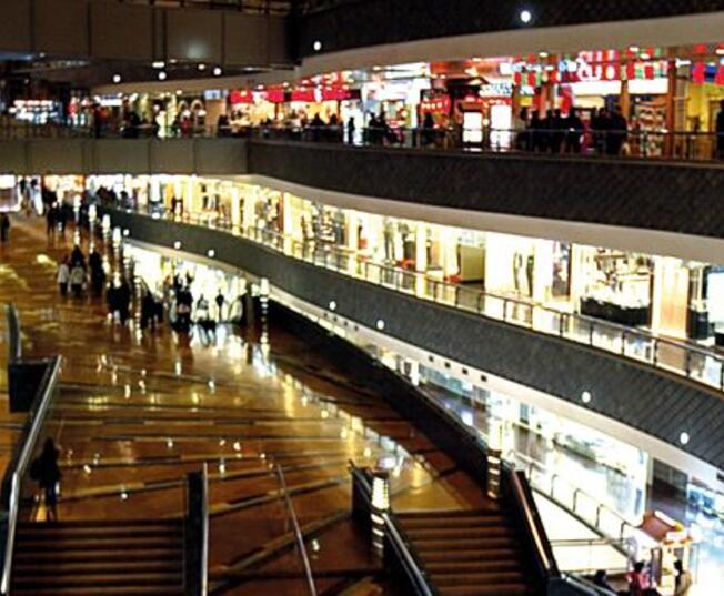 interieur centre commercial 700x350