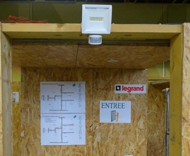 portier eclairage cap pro 700x350