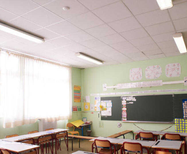 pro solproj batpub ecole jferry med05 1